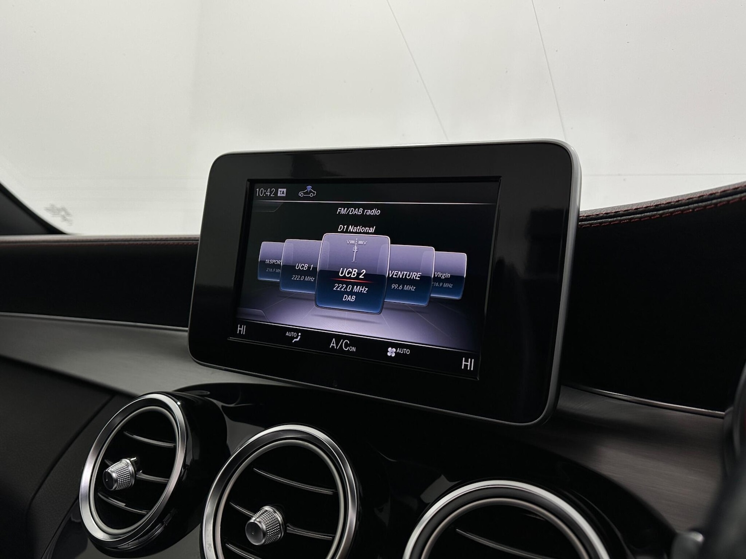 Used Mercedes-Benz C Class 2018 for sale - 77155750: Photo 25