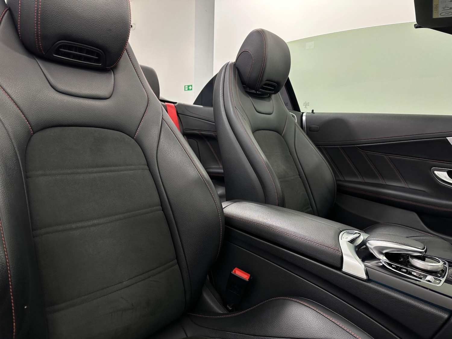 Used Mercedes-Benz C Class 2018 for sale - 77155750: Photo 31