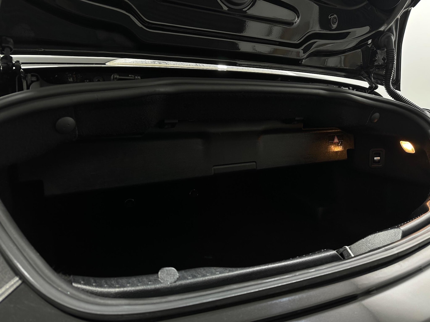 Used Mercedes-Benz C Class 2018 for sale - 77155750: Photo 42