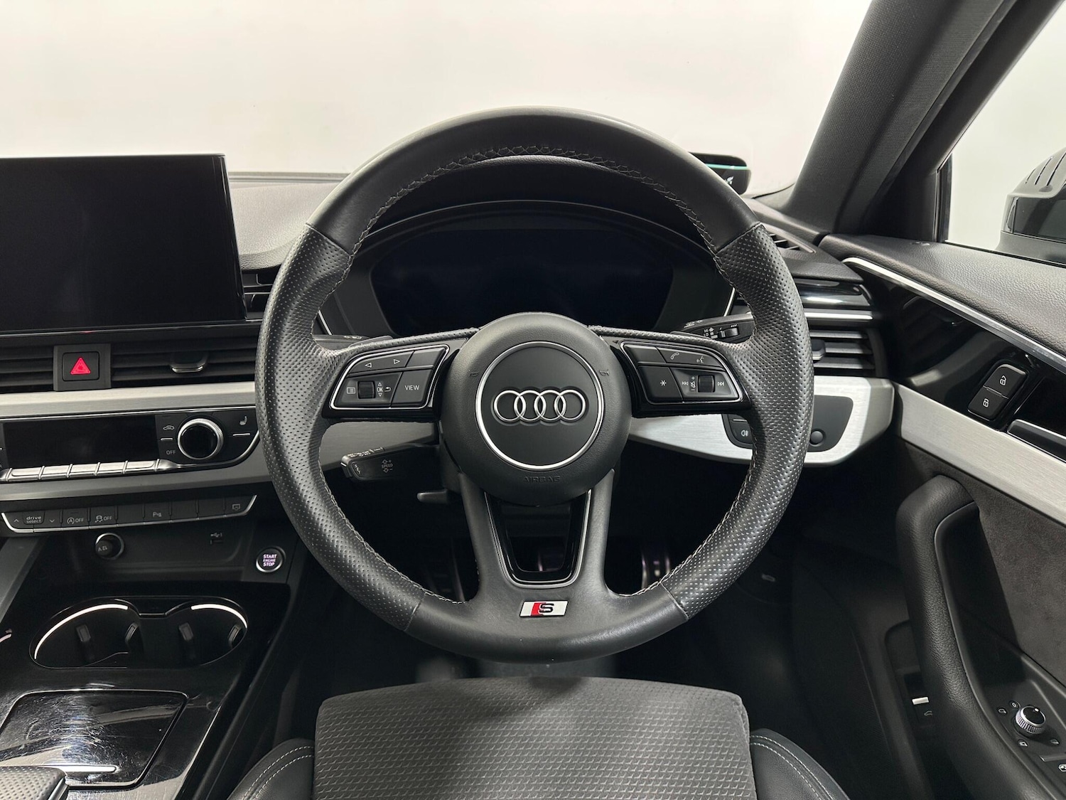 Used Audi A4 2021 for sale - 78035048: Photo 13