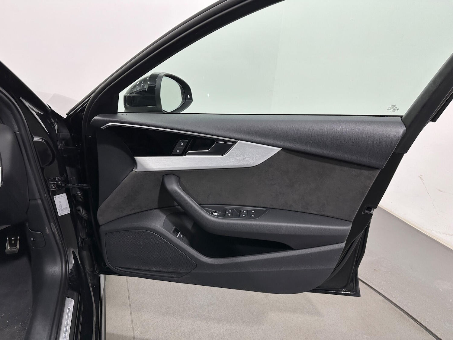 Used Audi A4 2021 for sale - 78035048: Photo 34