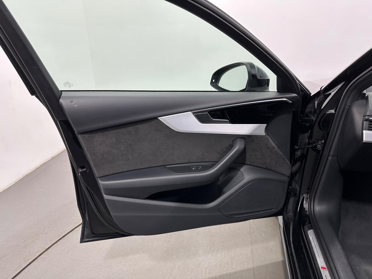 Used Audi A4 2021 for sale - 78035048: Photo 37