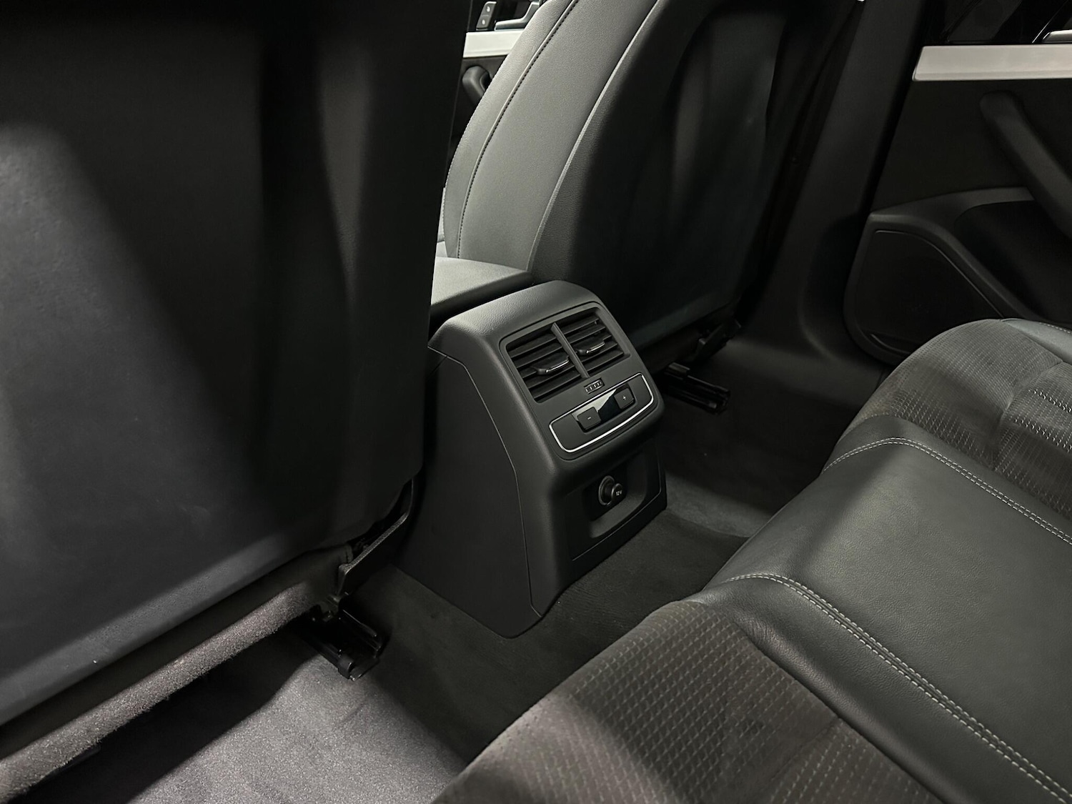 Used Audi A4 2021 for sale - 78035048: Photo 39