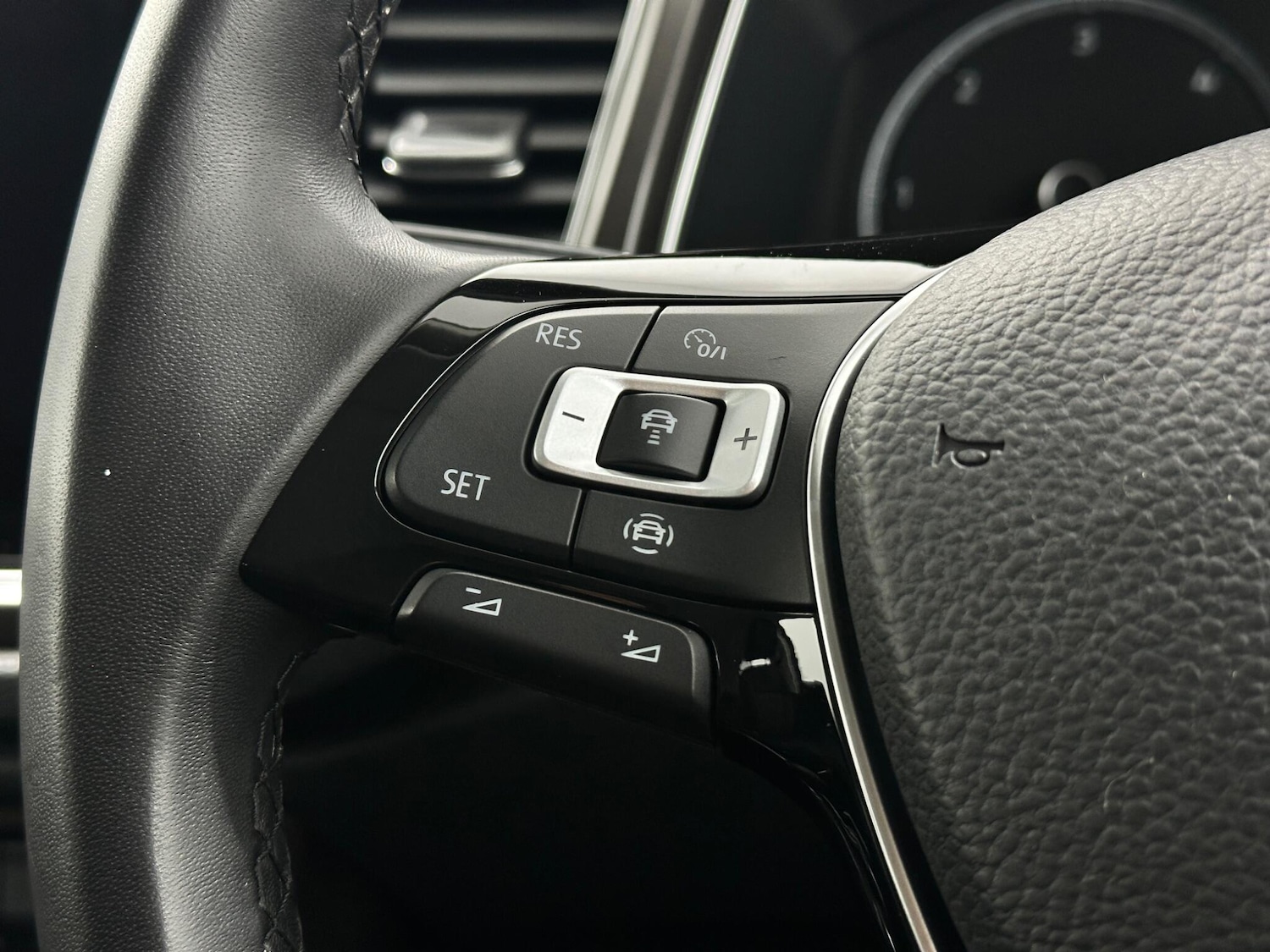 Used Volkswagen T-Roc 2020 for sale - 77710040: Photo 14