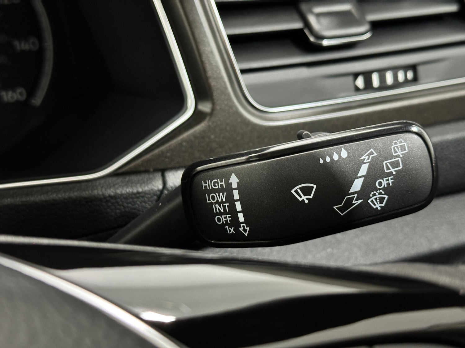 Used Volkswagen T-Roc 2020 for sale - 77710040: Photo 16