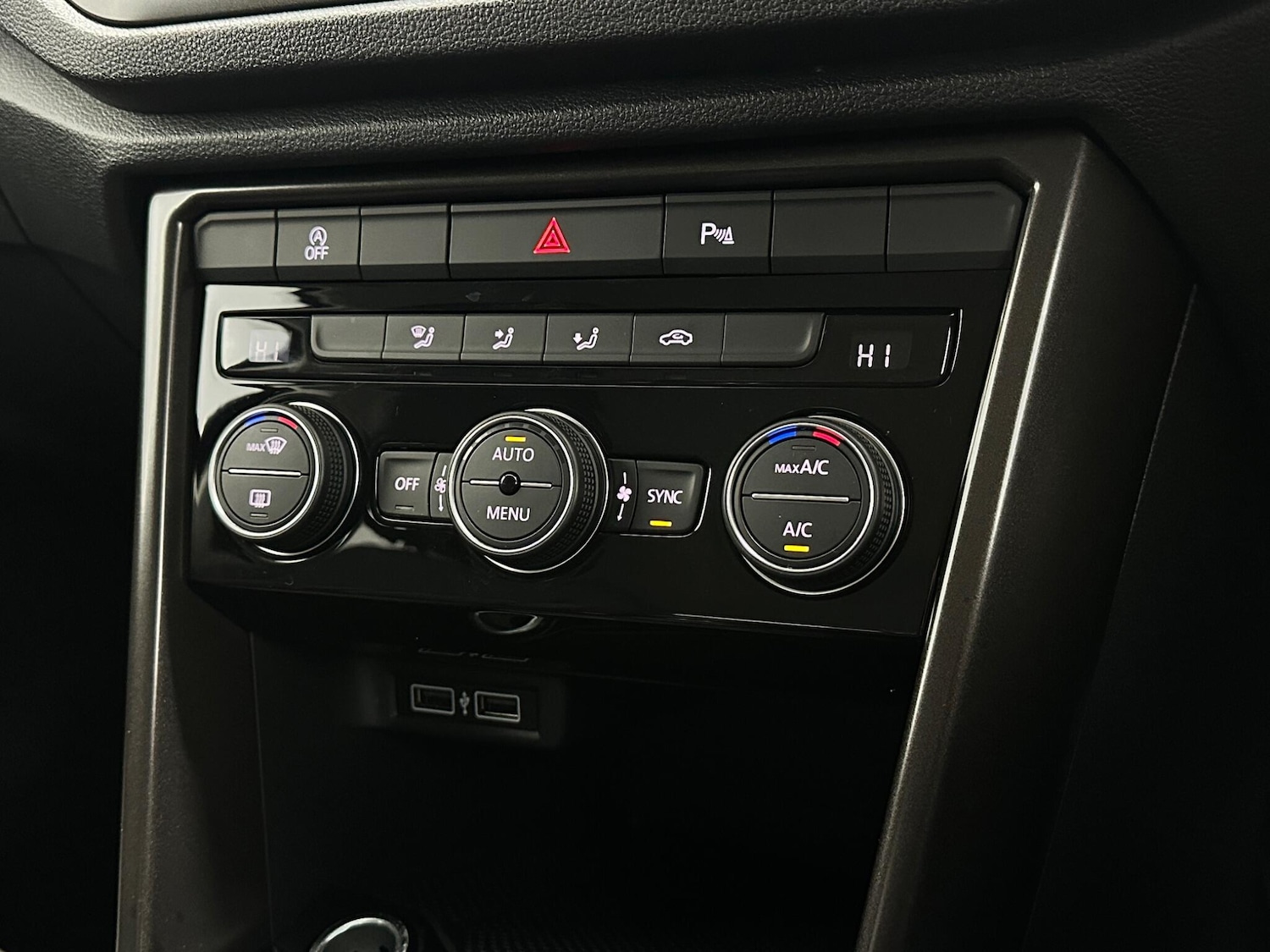 Used Volkswagen T-Roc 2020 for sale - 77710040: Photo 21