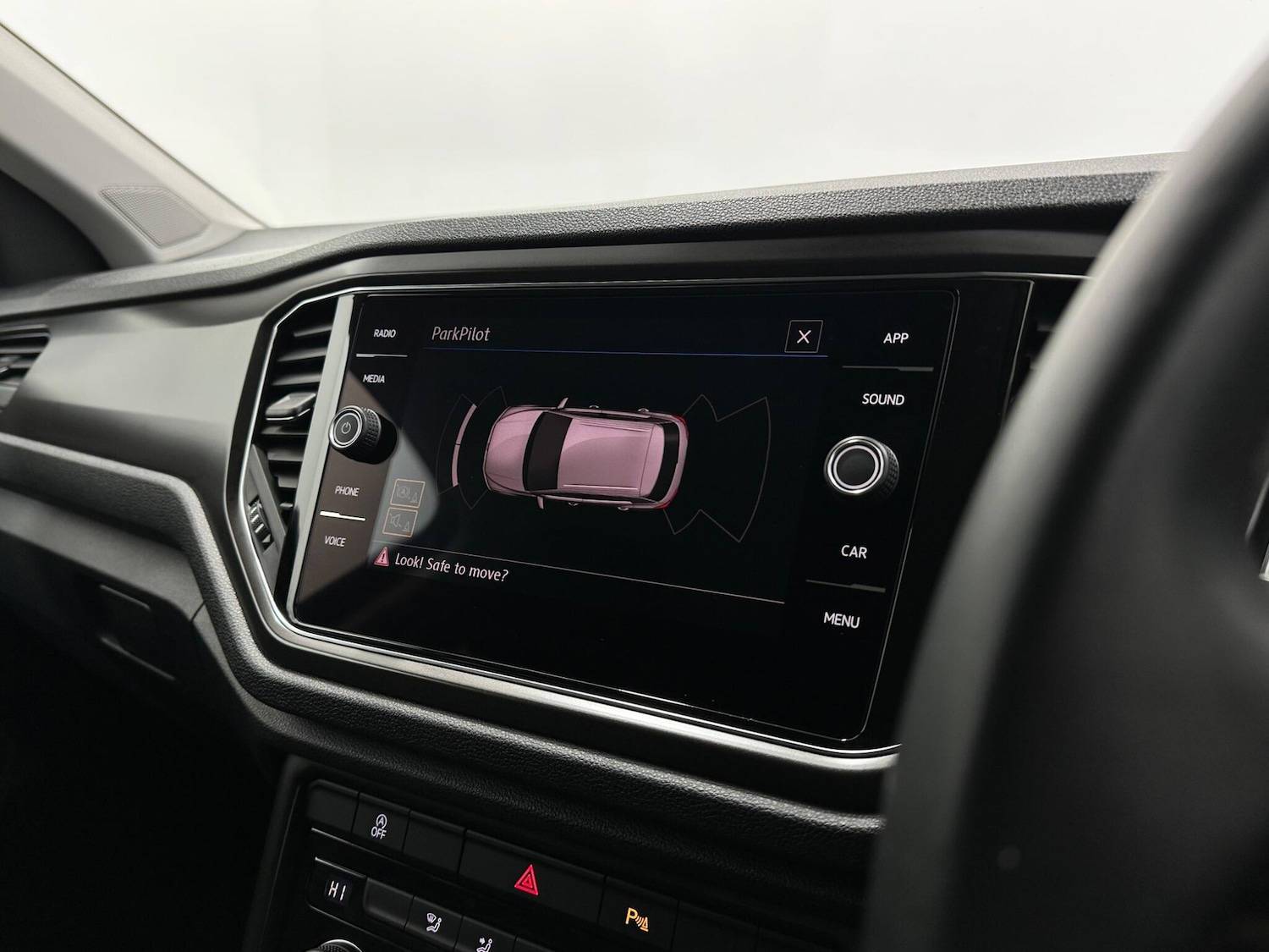 Used Volkswagen T-Roc 2020 for sale - 77710040: Photo 22