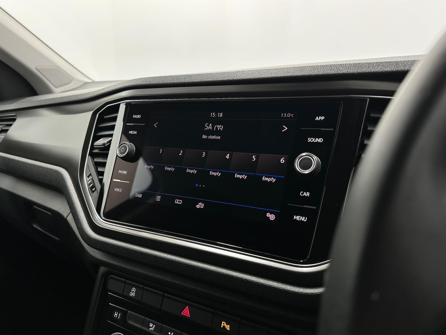 Used Volkswagen T-Roc 2020 for sale - 77710040: Photo 25