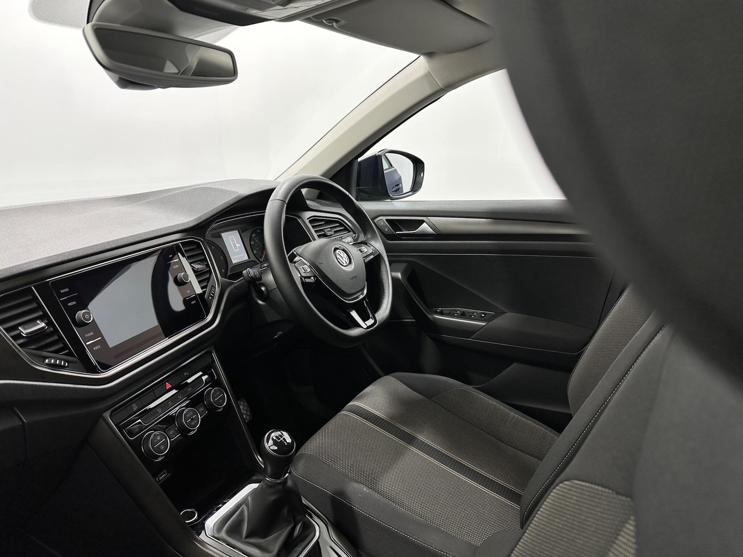 Used Volkswagen T-Roc 2020 for sale - 77710040: Photo 29