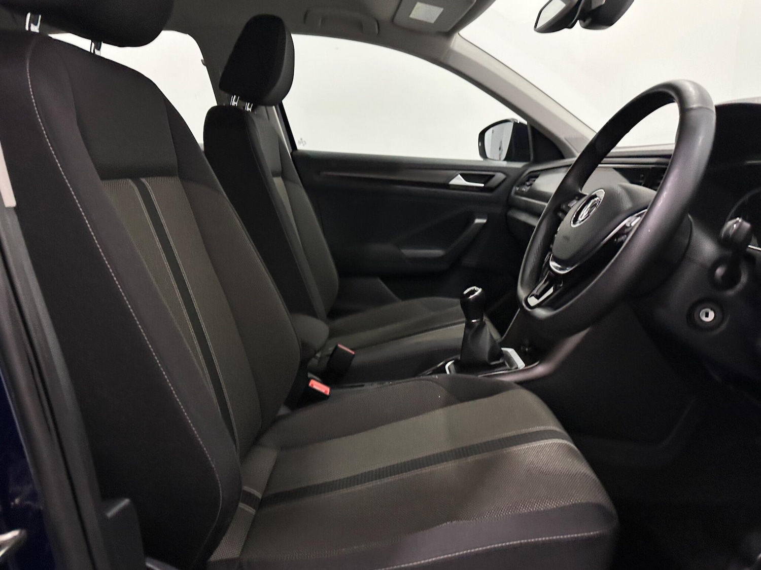 Used Volkswagen T-Roc 2020 for sale - 77710040: Photo 30