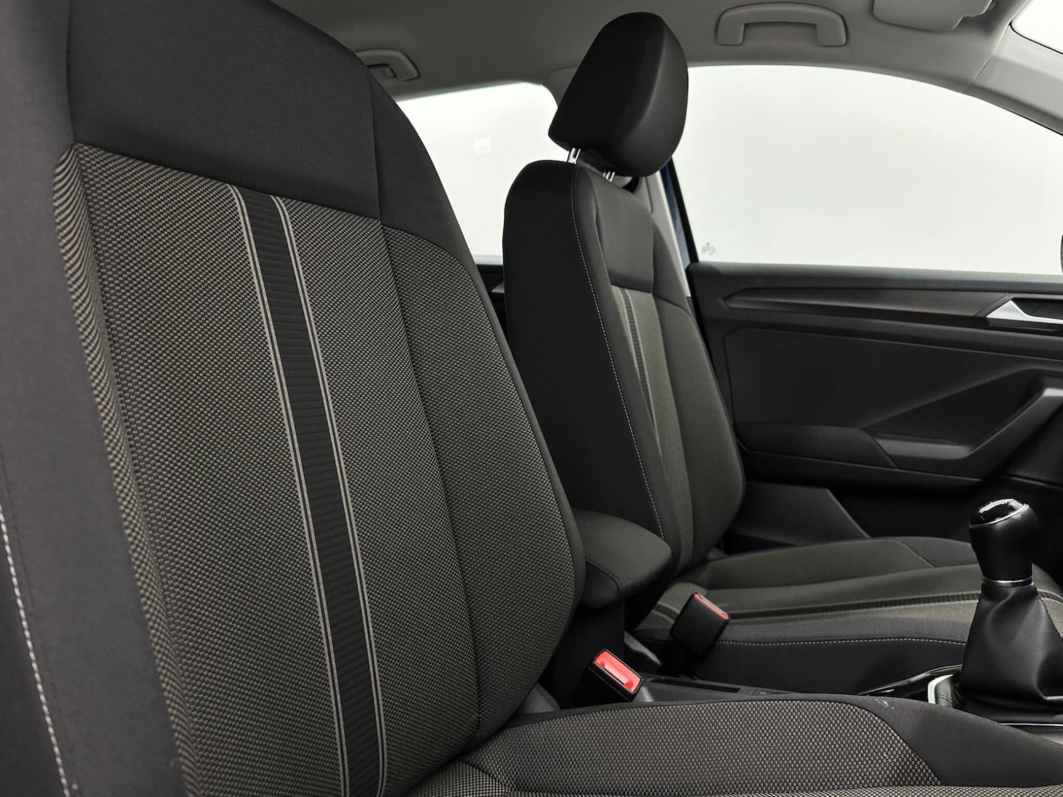 Used Volkswagen T-Roc 2020 for sale - 77710040: Photo 31