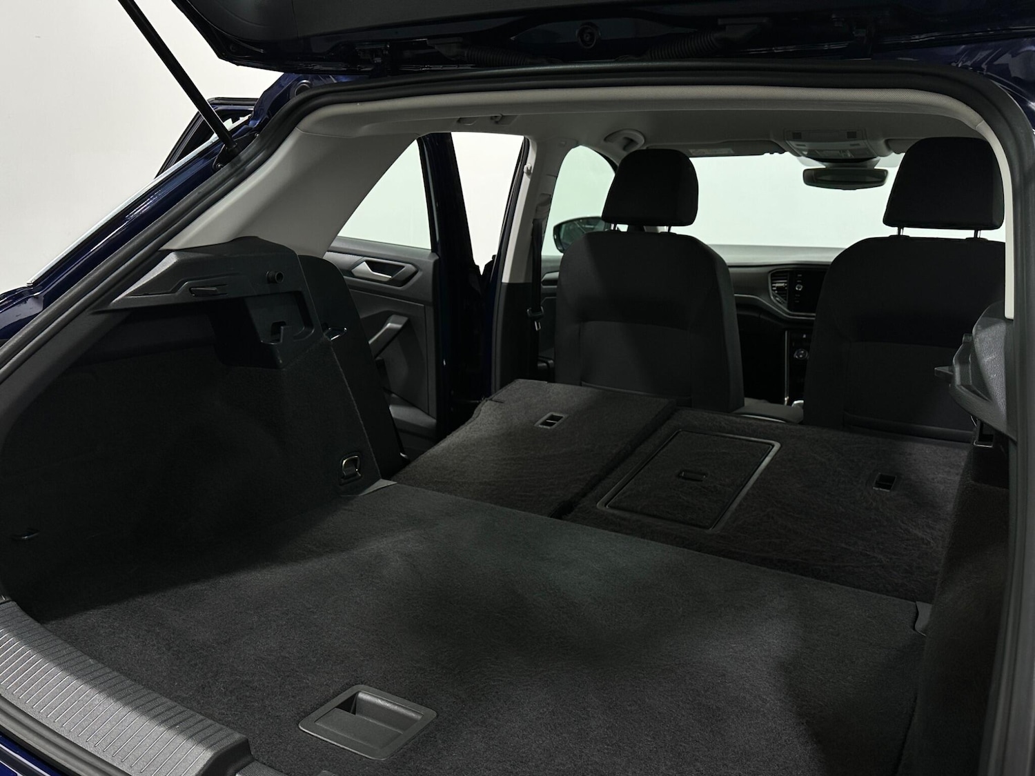 Used Volkswagen T-Roc 2020 for sale - 77710040: Photo 45