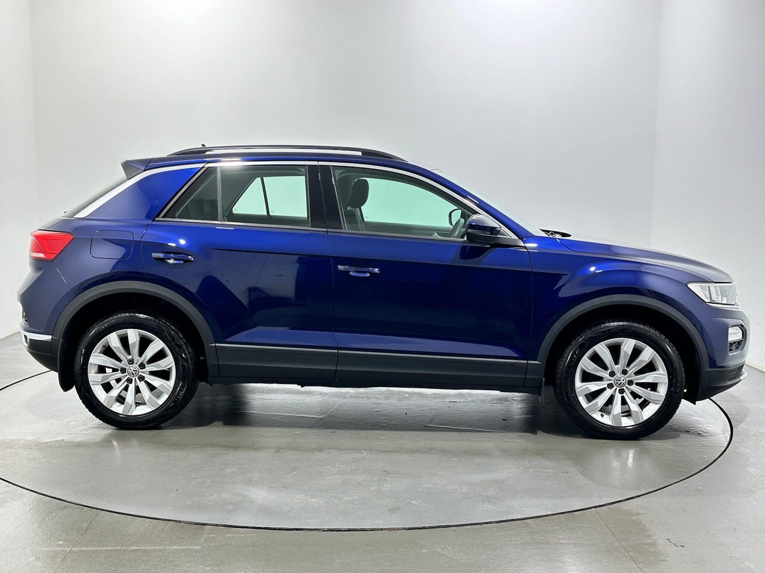 Used Volkswagen T-Roc 2020 for sale - 77710040: Photo 9