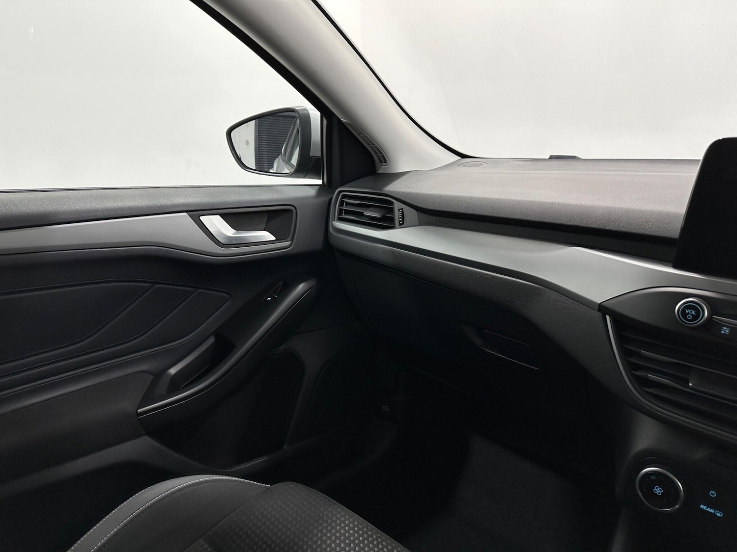 Used Ford Focus 2022 for sale - 76878896: Photo 26