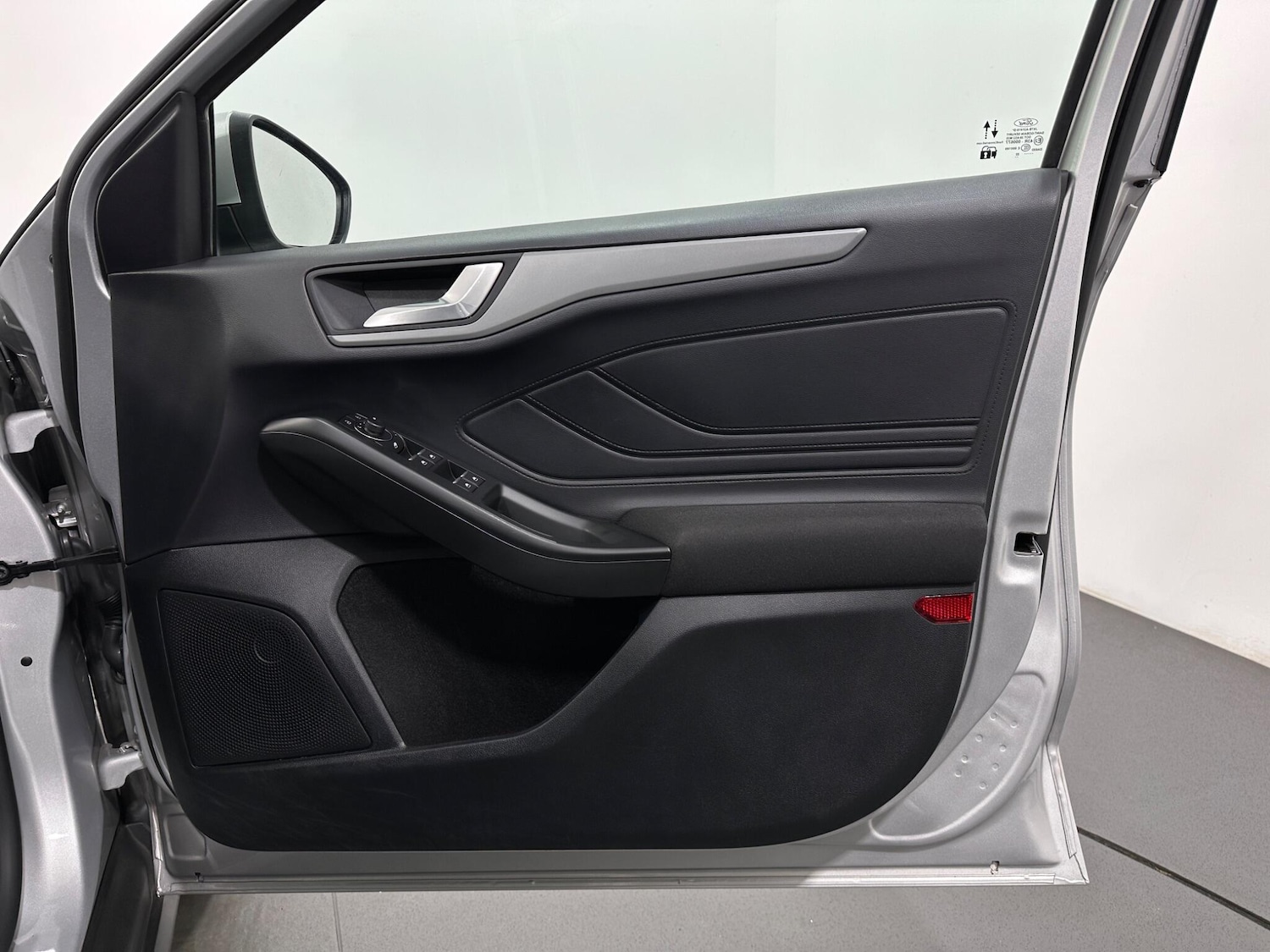 Used Ford Focus 2022 for sale - 76878896: Photo 32