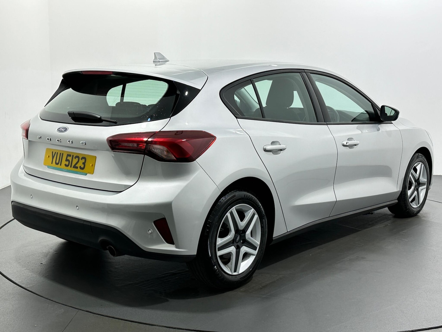 Used Ford Focus 2022 for sale - 76878896: Photo 8