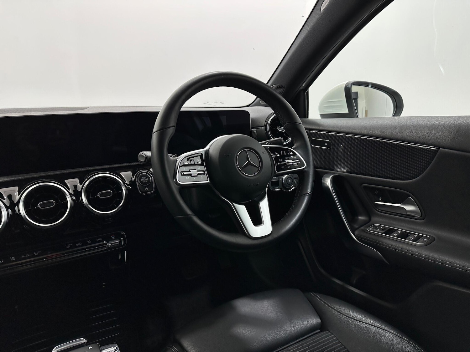 Used Mercedes-Benz A-Class 2018 for sale - 77315005: Photo 11