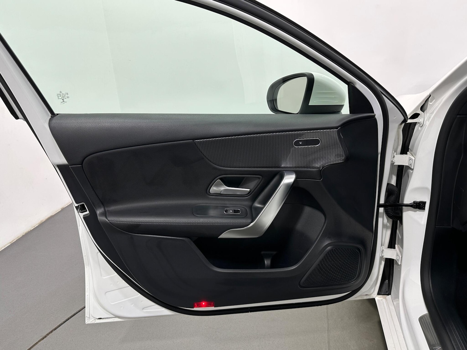 Used Mercedes-Benz A-Class 2018 for sale - 77315005: Photo 37