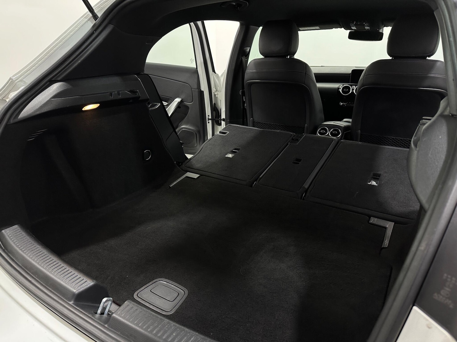 Used Mercedes-Benz A-Class 2018 for sale - 77315005: Photo 45