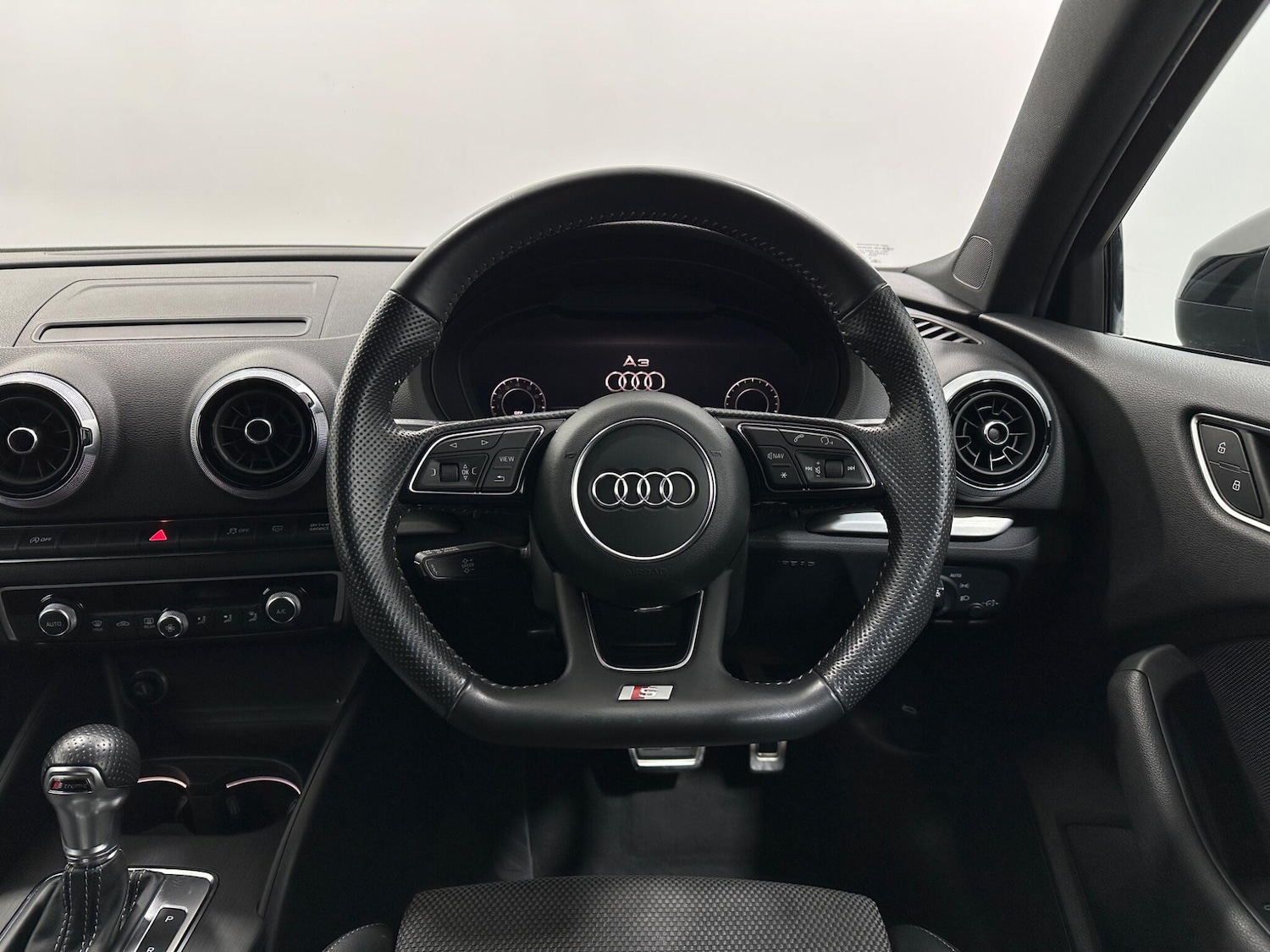 Used Audi A3 2019 for sale - 76878471: Photo 12