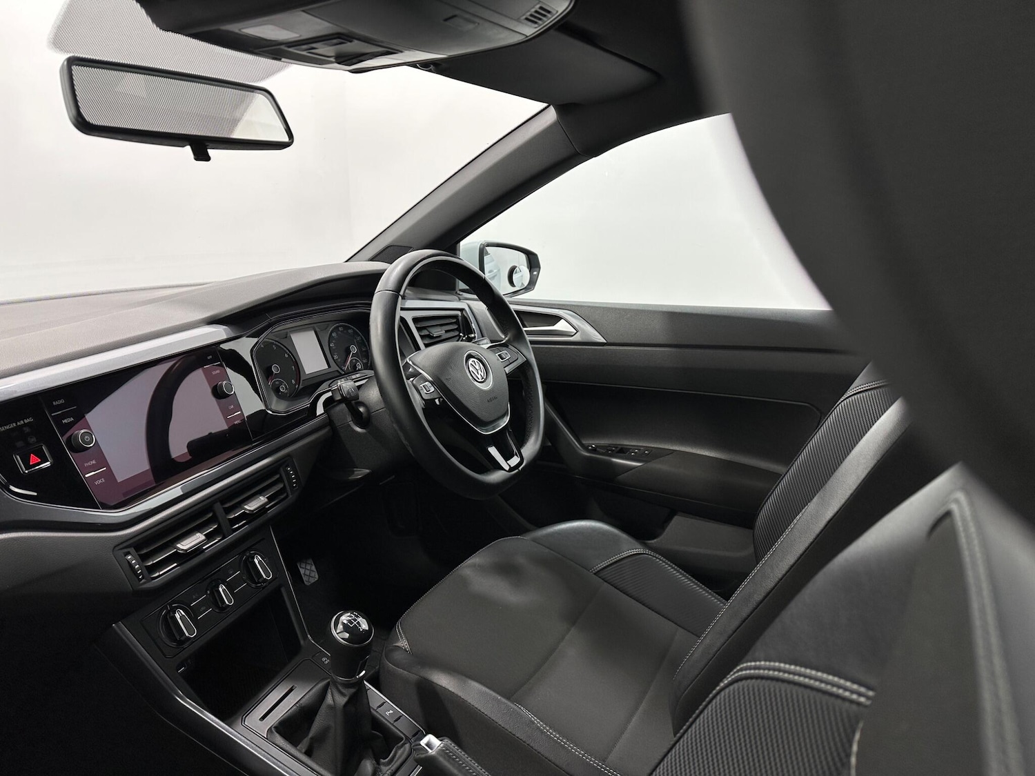 Used Volkswagen Polo 2019 for sale - 77559296: Photo 28