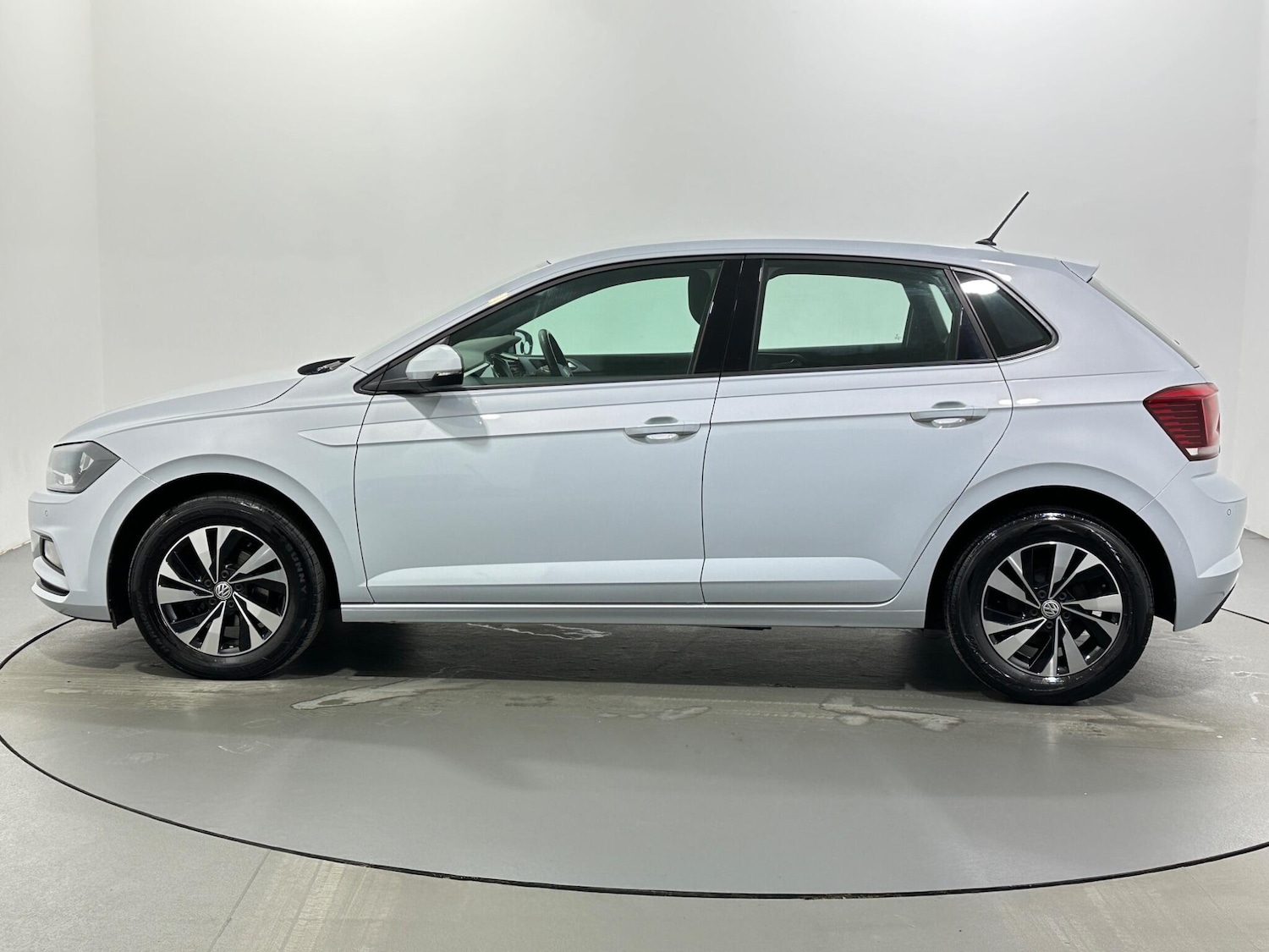 Used Volkswagen Polo 2019 for sale - 77559296: Photo 5