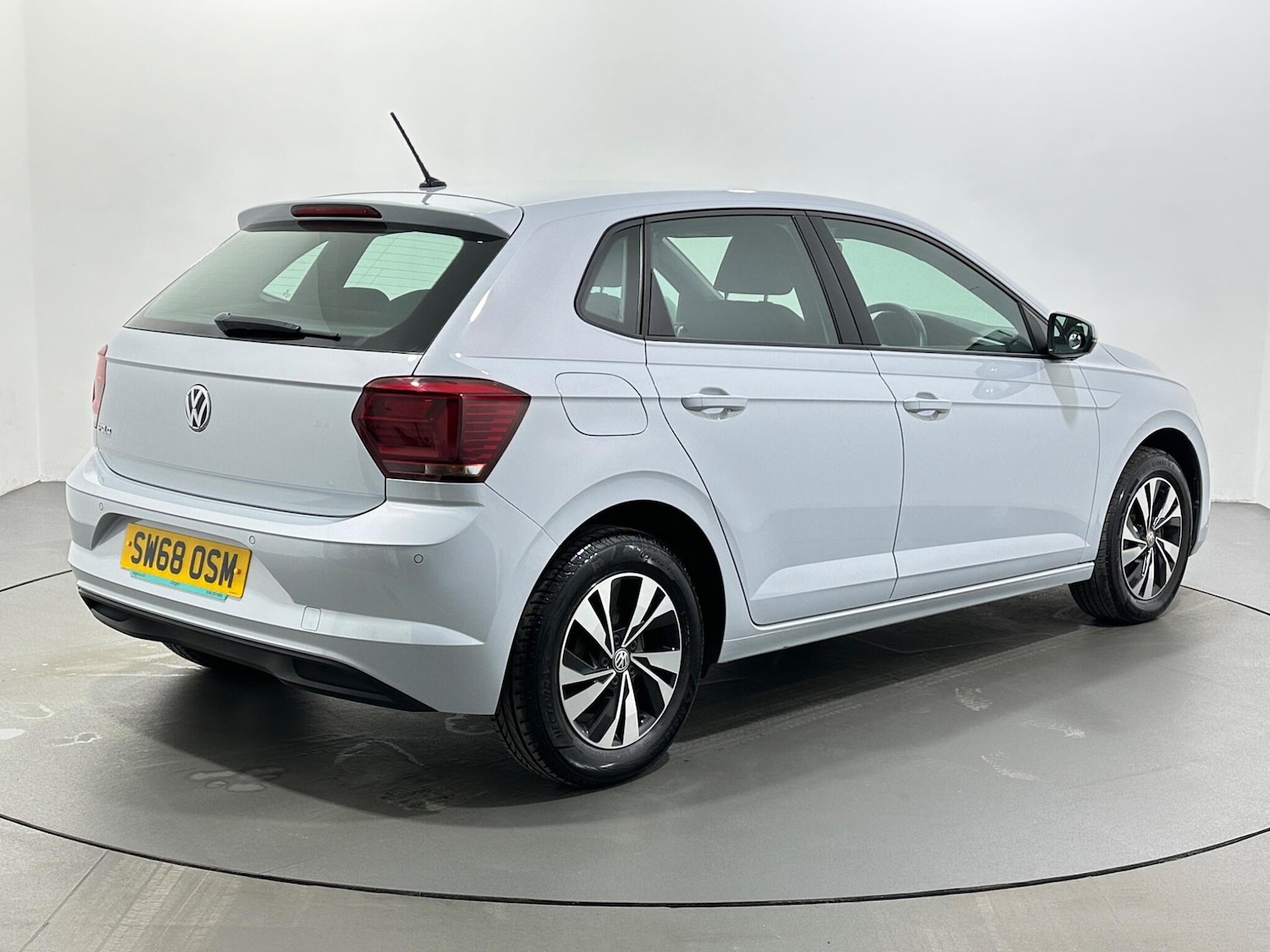 Used Volkswagen Polo 2019 for sale - 77559296: Photo 8