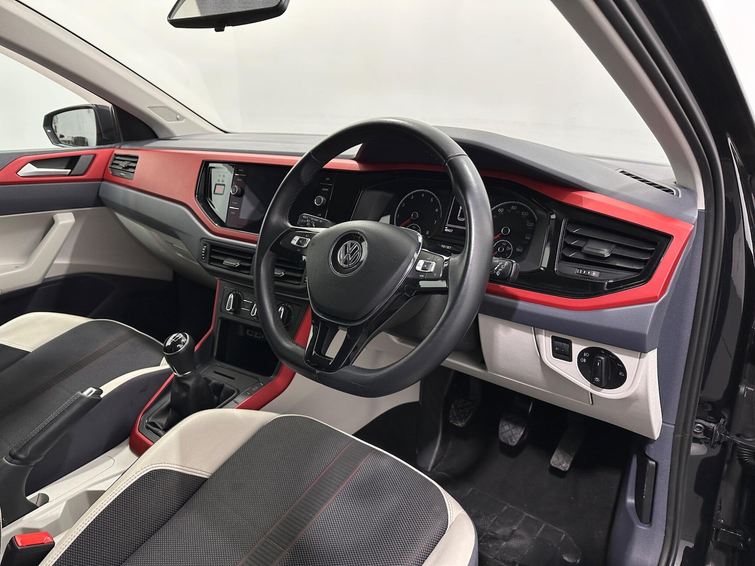 Used Volkswagen Polo 2019 for sale - 77253709: Photo 10