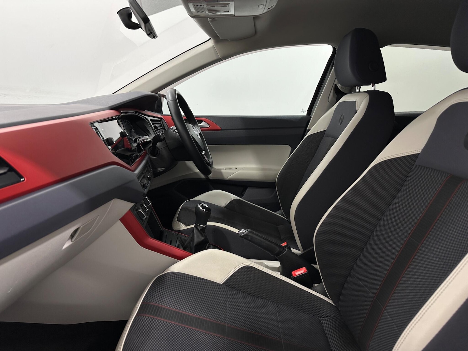 Used Volkswagen Polo 2019 for sale - 77253709: Photo 33