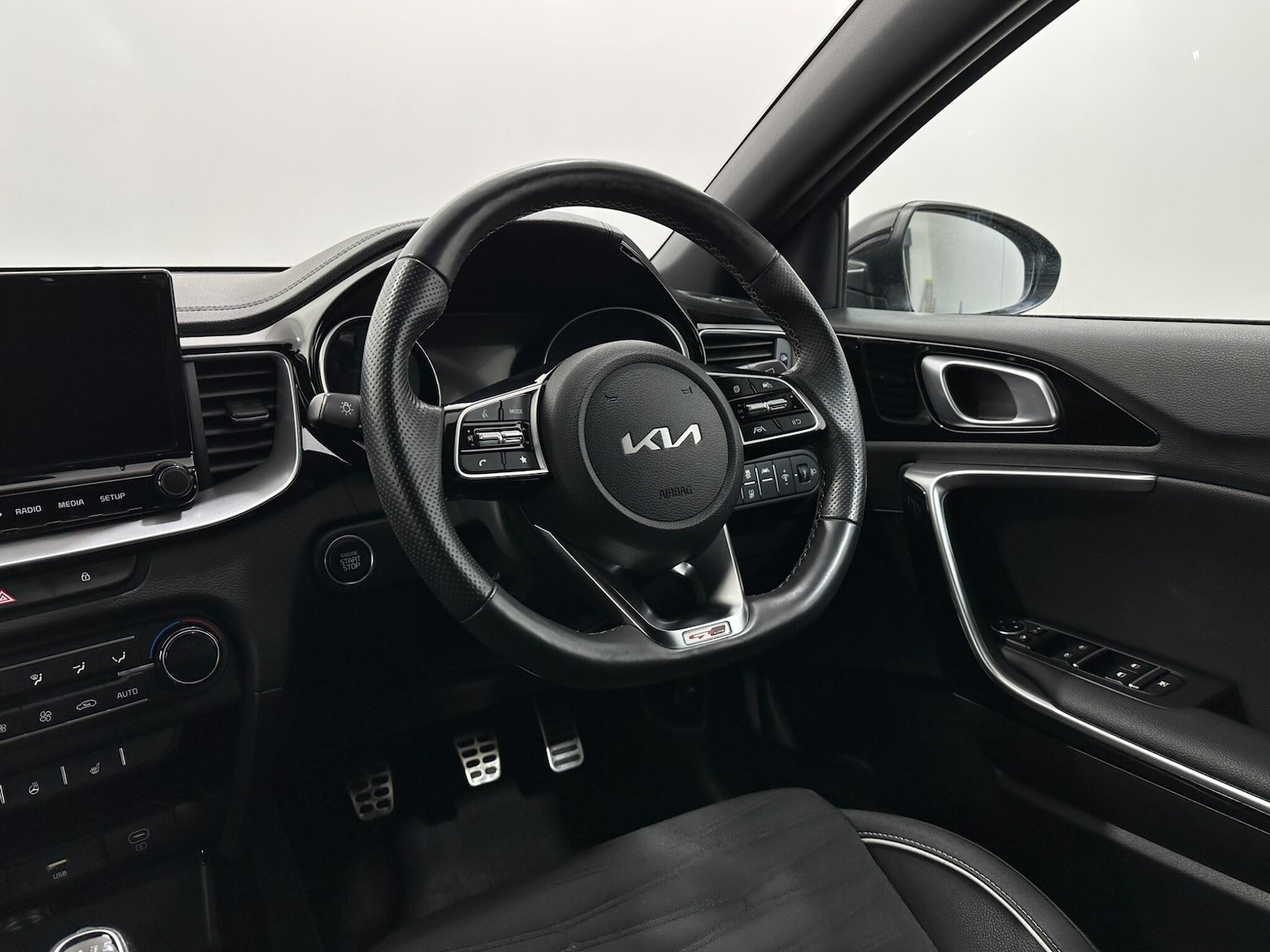 Used Kia Ceed for sale - 77957247: Photo 11