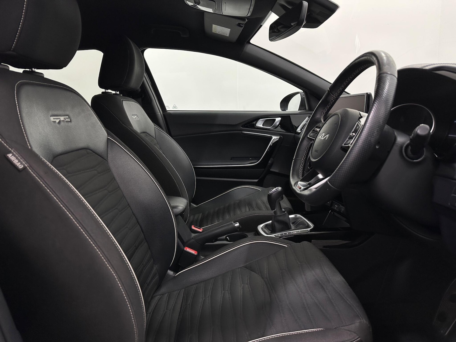 Used Kia Ceed for sale - 77957247: Photo 33