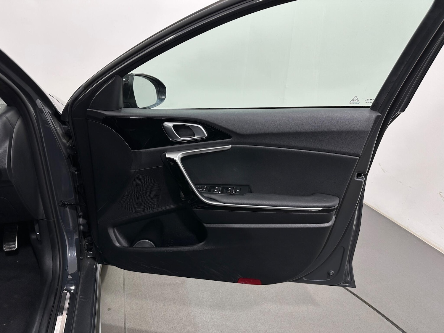 Used Kia Ceed for sale - 77957247: Photo 35