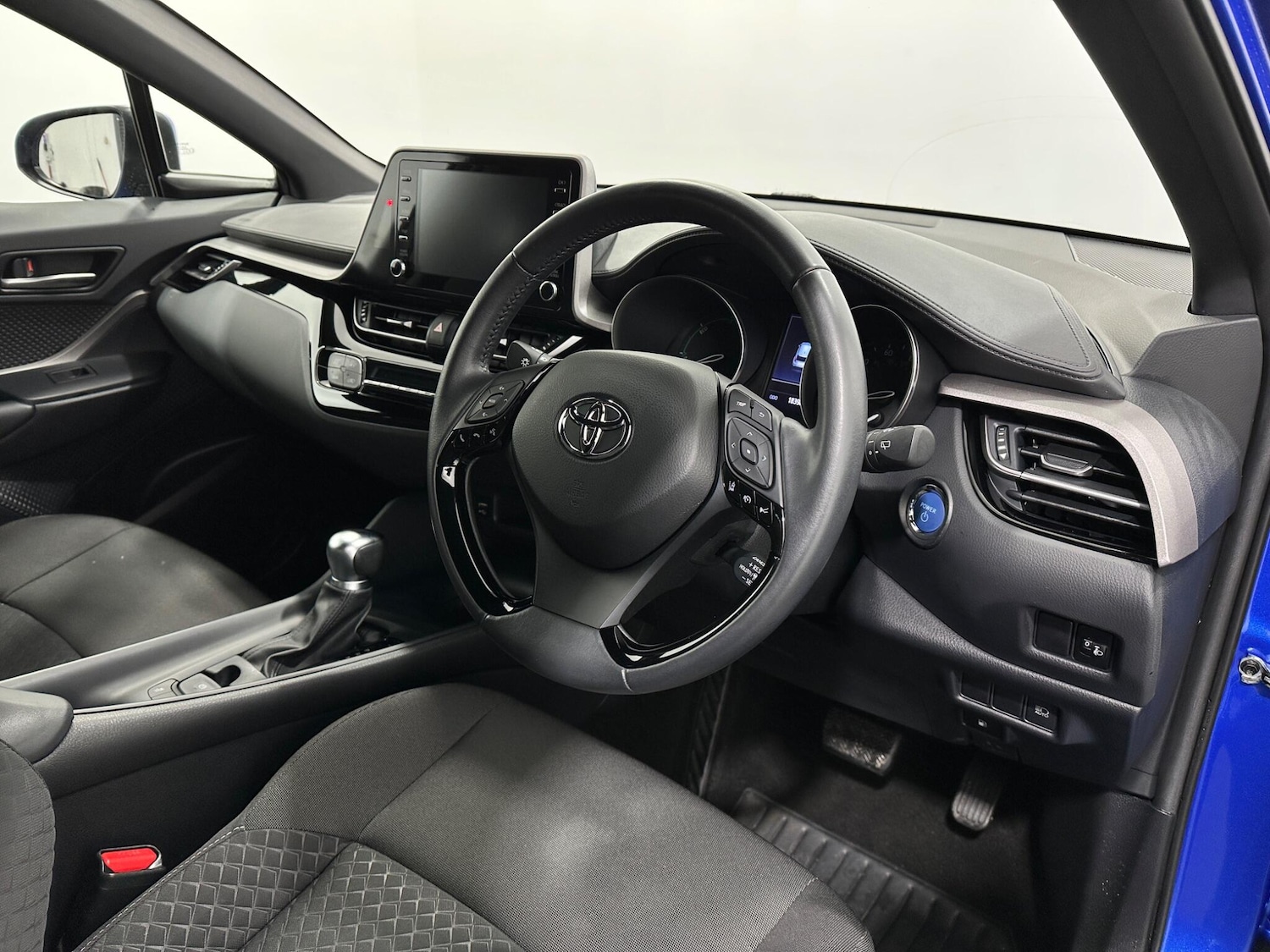 Used Toyota C-HR 2020 for sale - 77611808: Photo 10