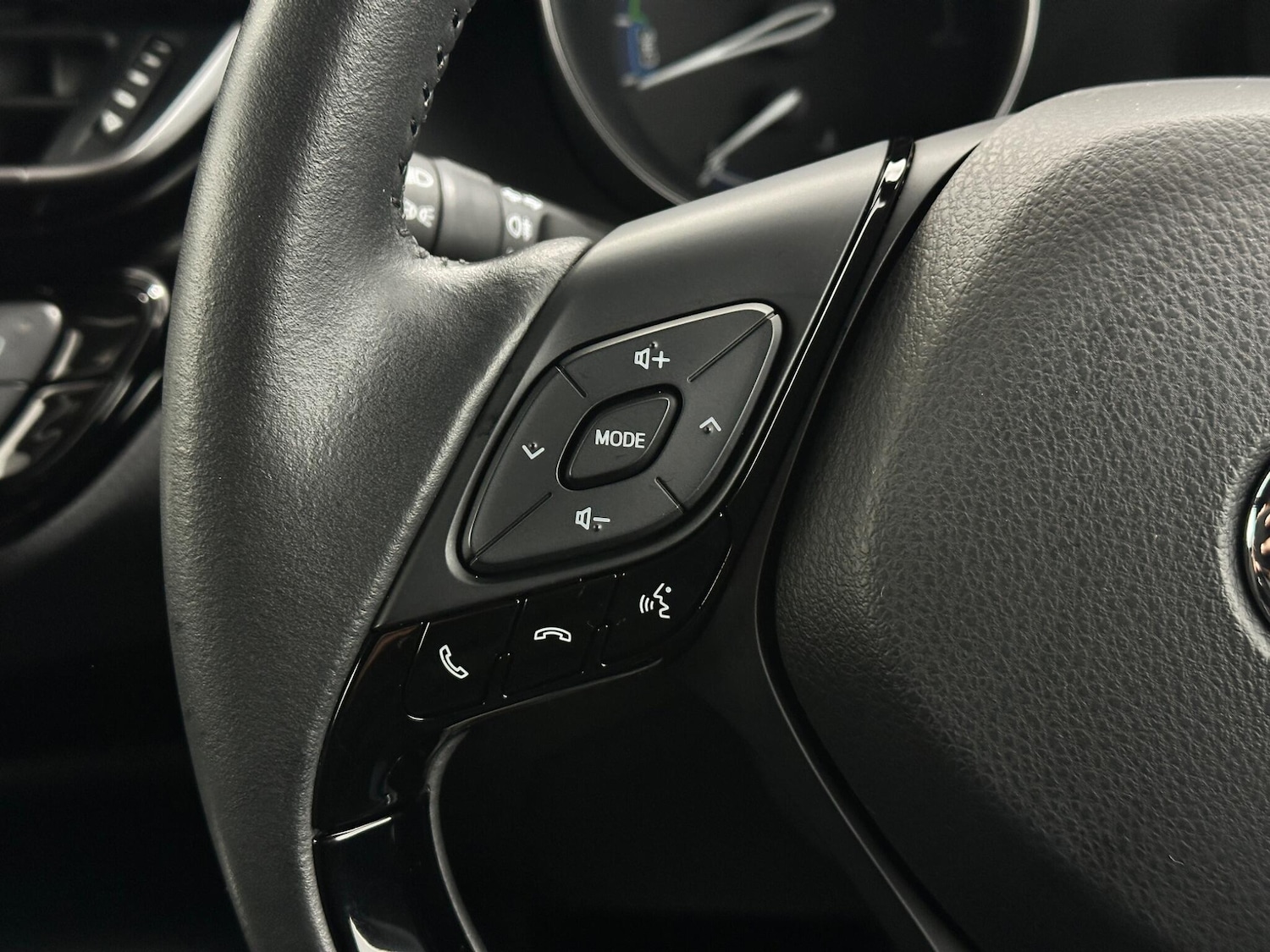 Used Toyota C-HR 2020 for sale - 77611808: Photo 15