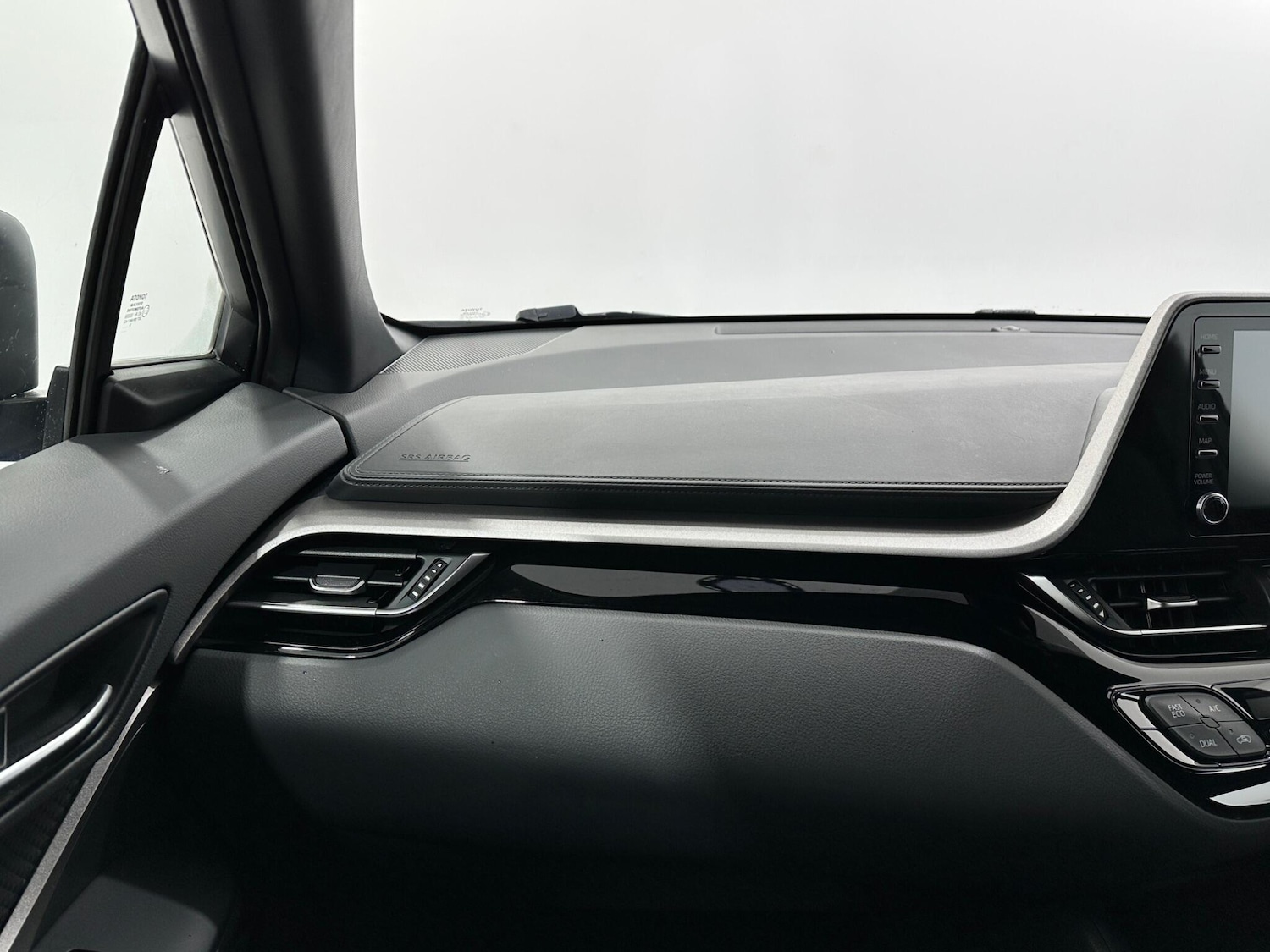 Used Toyota C-HR 2020 for sale - 77611808: Photo 24