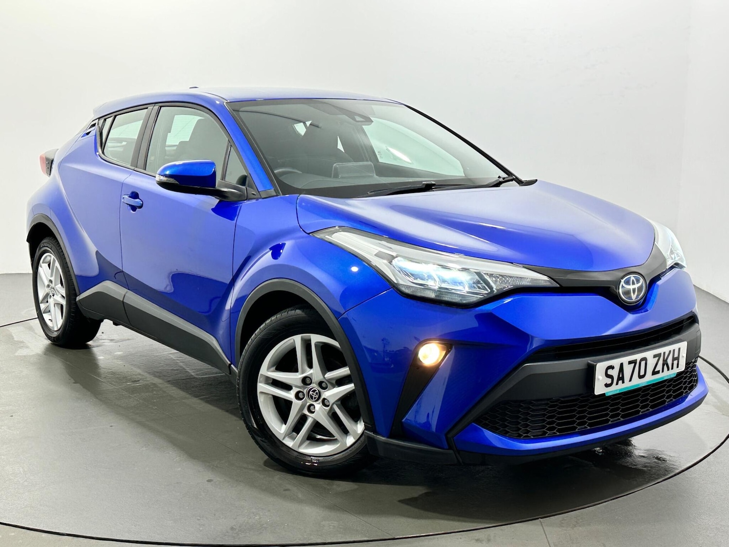 Used Toyota C-HR 2020 for sale - 77611808: Photo 49