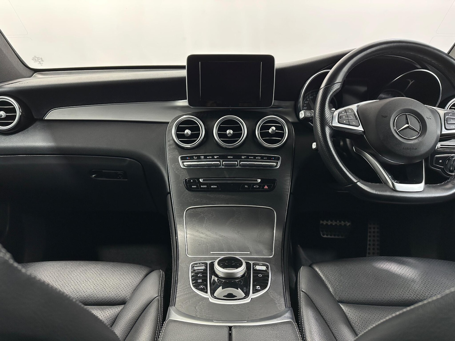 Used Mercedes-Benz GLC 2018 for sale - 76878655: Photo 20