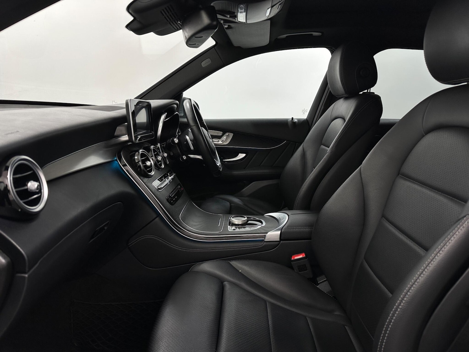 Used Mercedes-Benz GLC 2018 for sale - 76878655: Photo 34