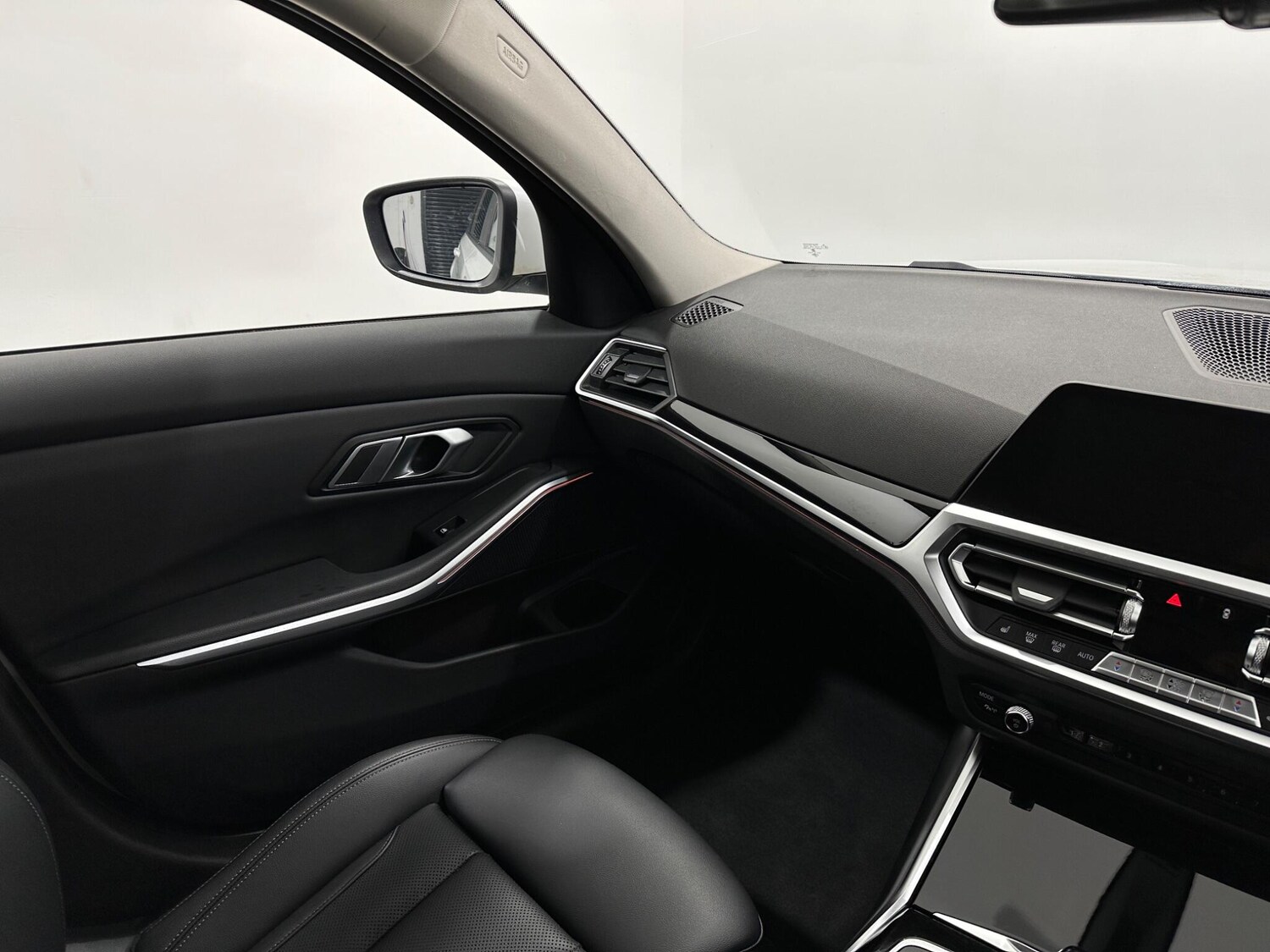 Used BMW 3 Series 2022 for sale - 76878910: Photo 26