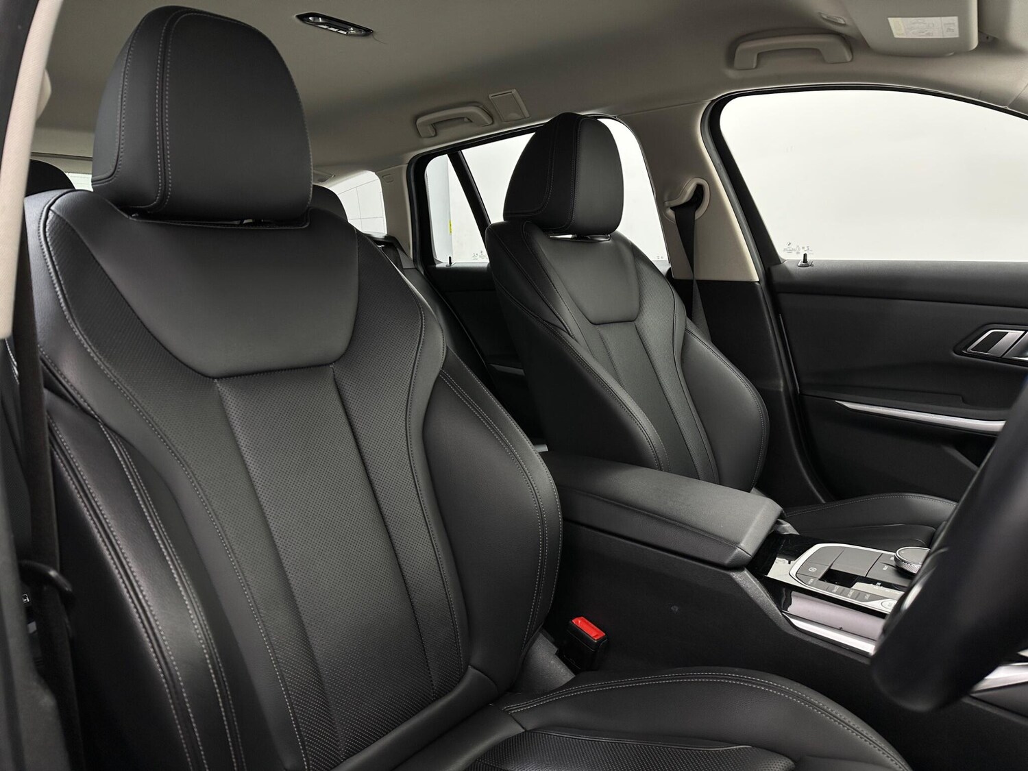 Used BMW 3 Series 2022 for sale - 76878910: Photo 31