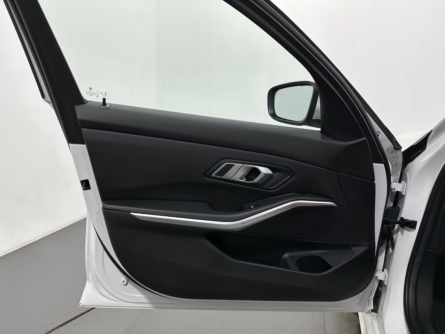 Used BMW 3 Series 2022 for sale - 76878910: Photo 35