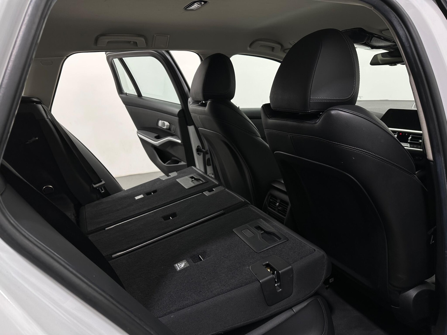 Used BMW 3 Series 2022 for sale - 76878910: Photo 43