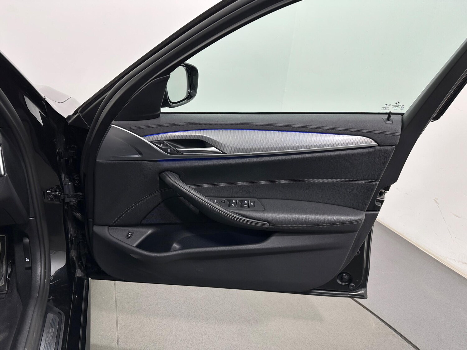 Used BMW 5 Series 2020 for sale - 78171189: Photo 35