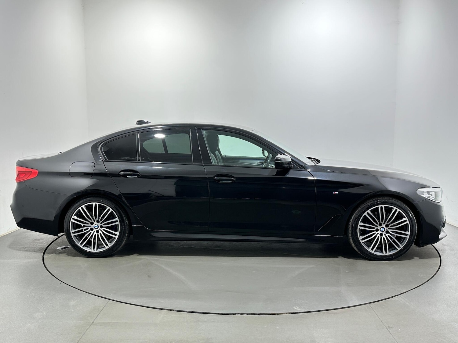 Used BMW 5 Series 2020 for sale - 78171189: Photo 9