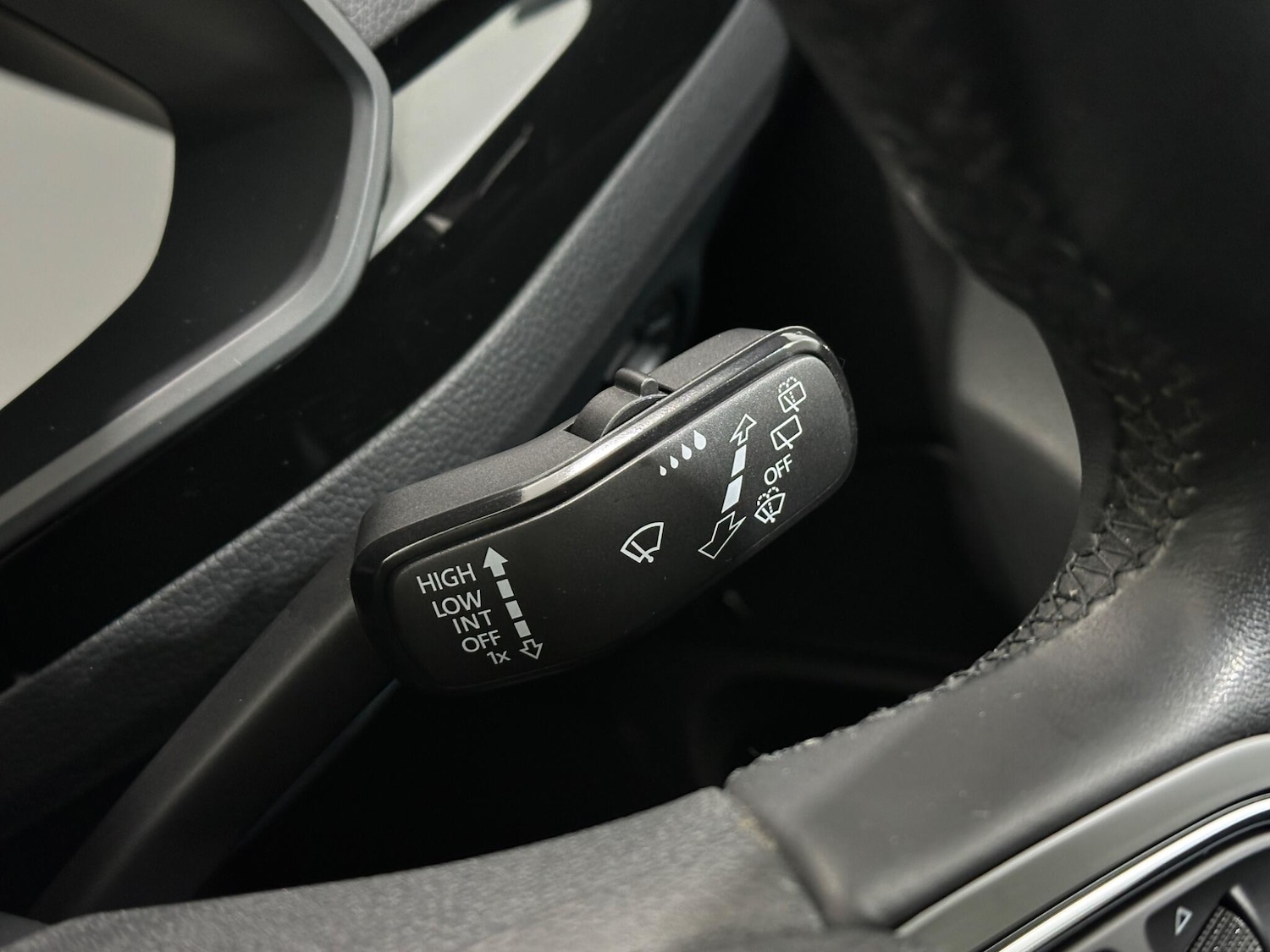 Used Skoda Superb 2019 for sale - 77132070: Photo 16