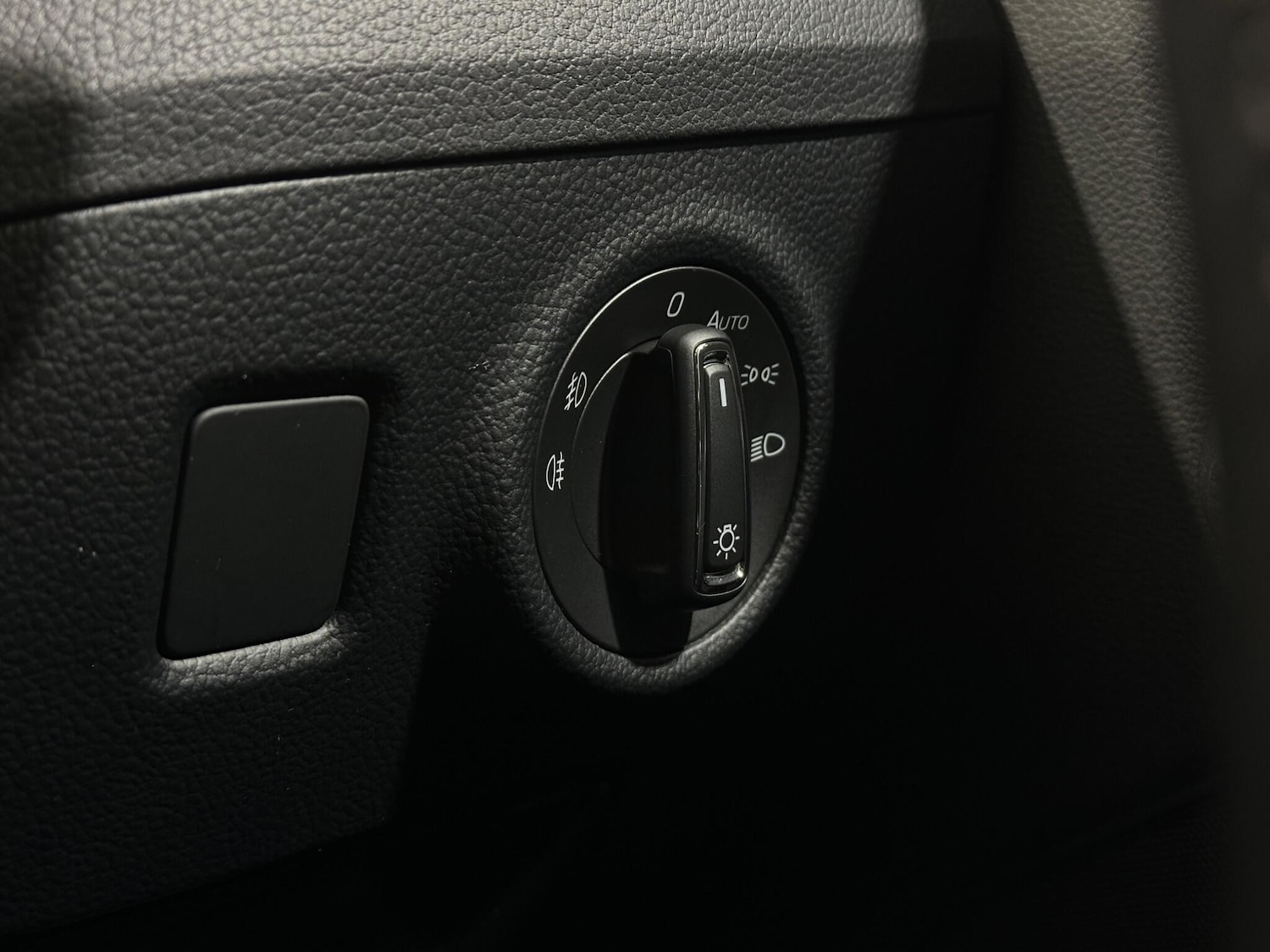 Used Skoda Superb 2019 for sale - 77132070: Photo 17