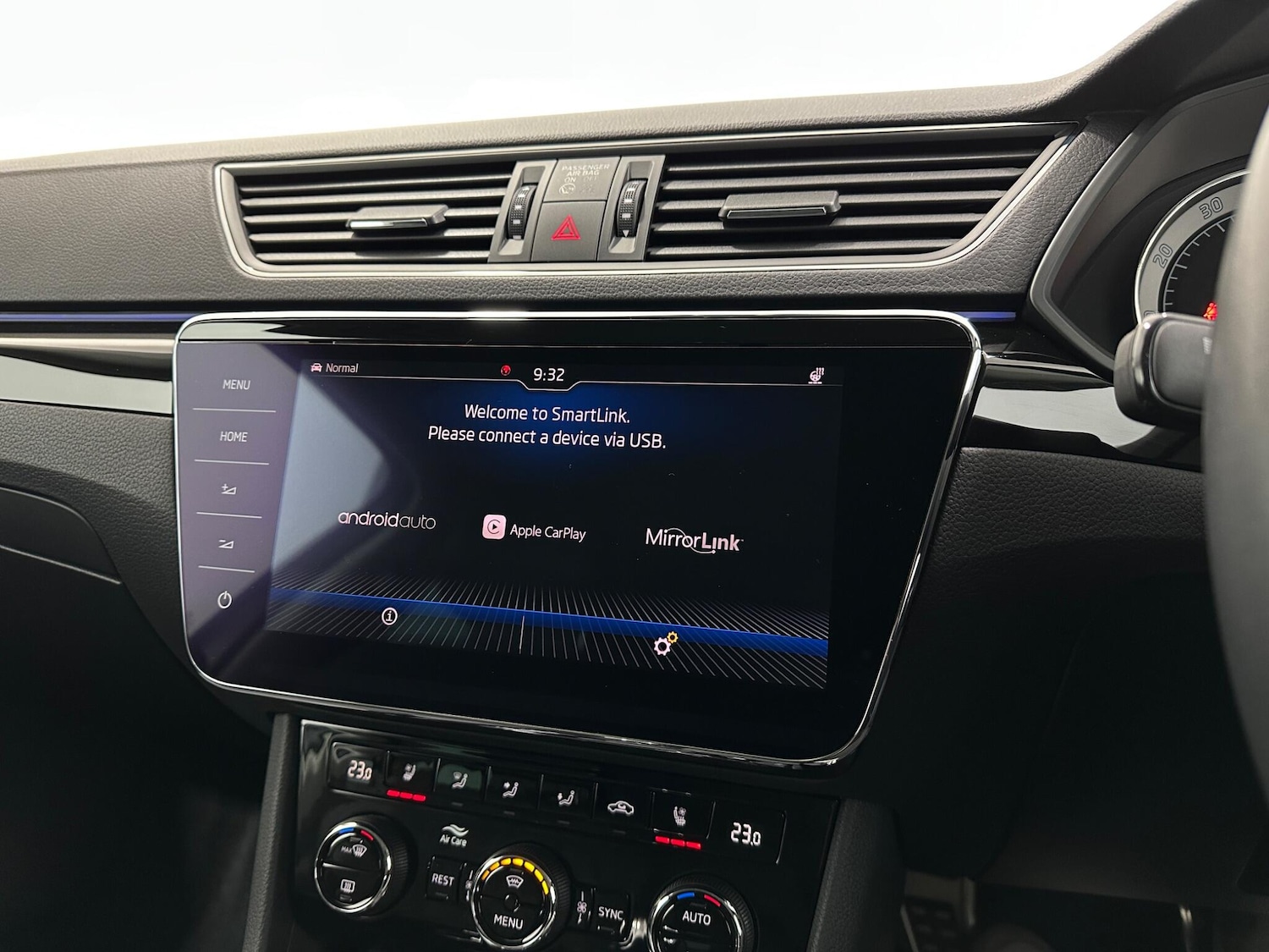 Used Skoda Superb 2019 for sale - 77132070: Photo 24