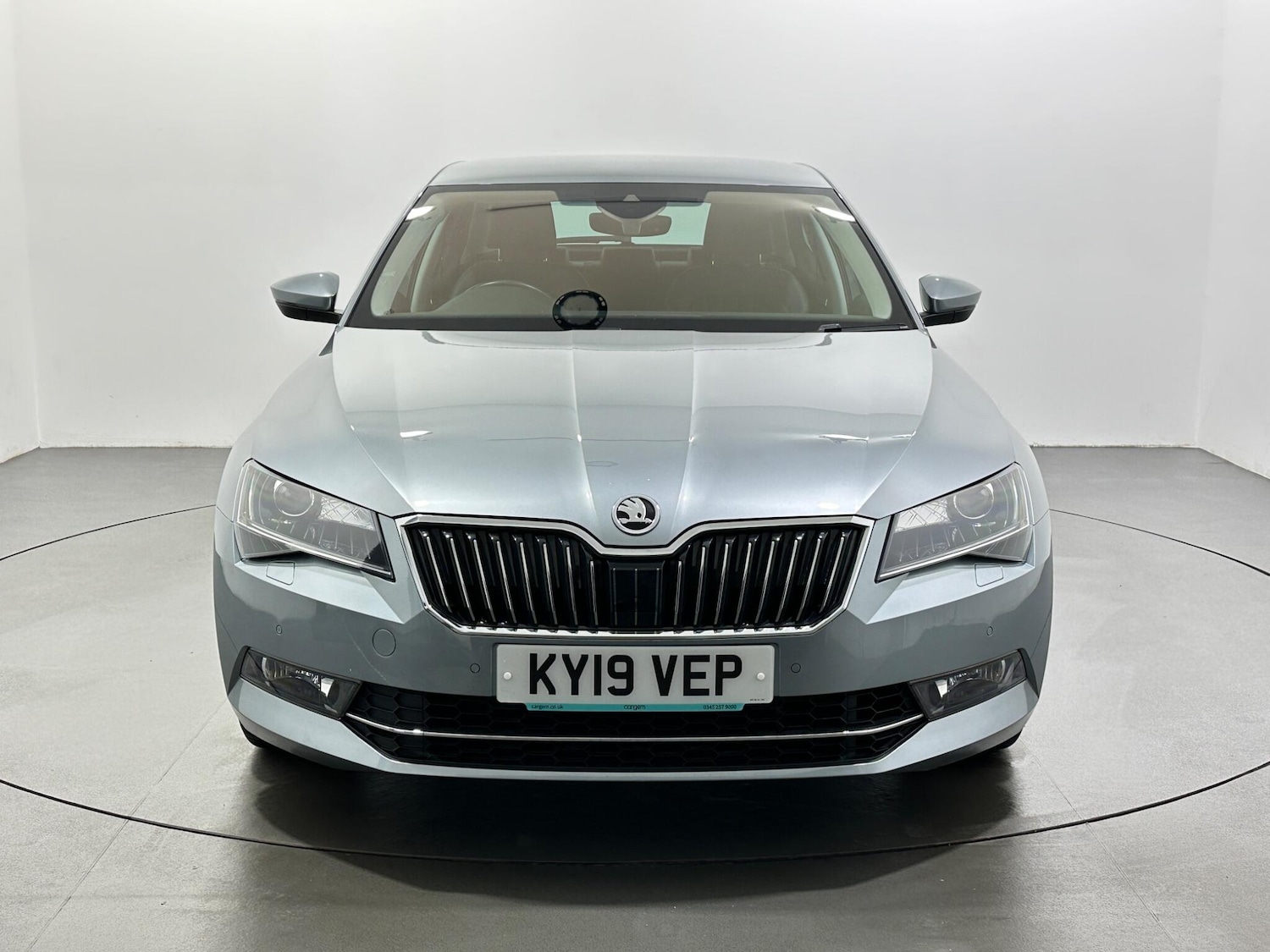Used Skoda Superb 2019 for sale - 77132070: Photo 3