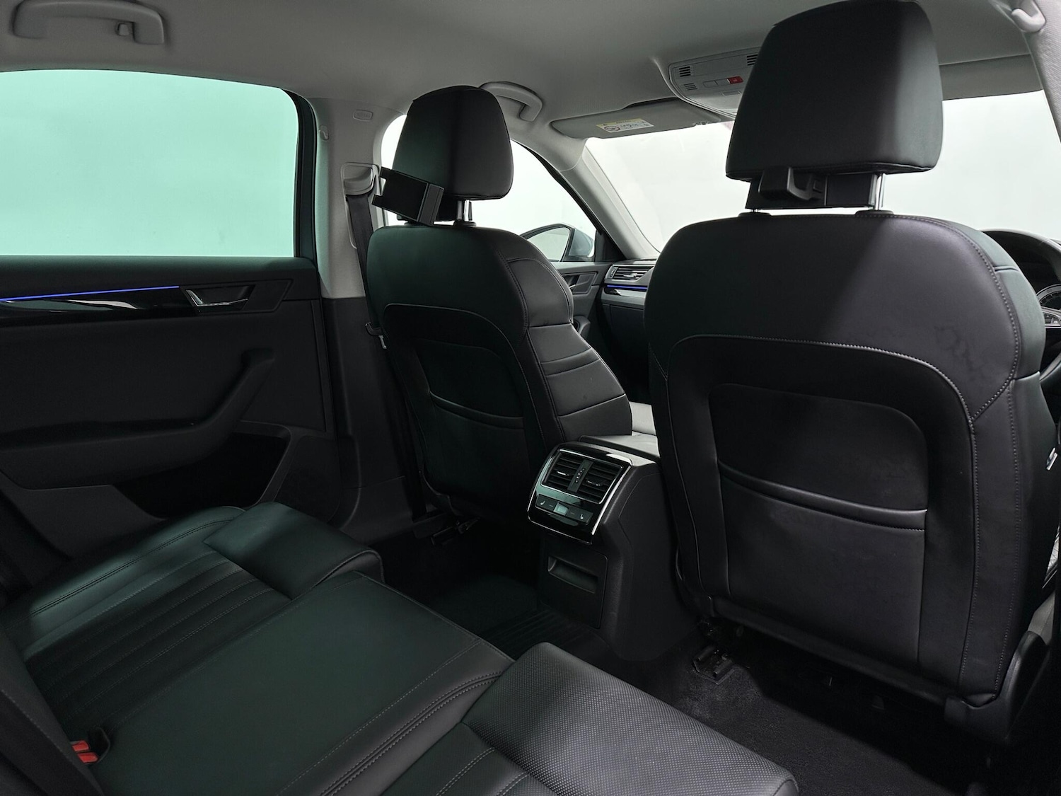 Used Skoda Superb 2019 for sale - 77132070: Photo 41