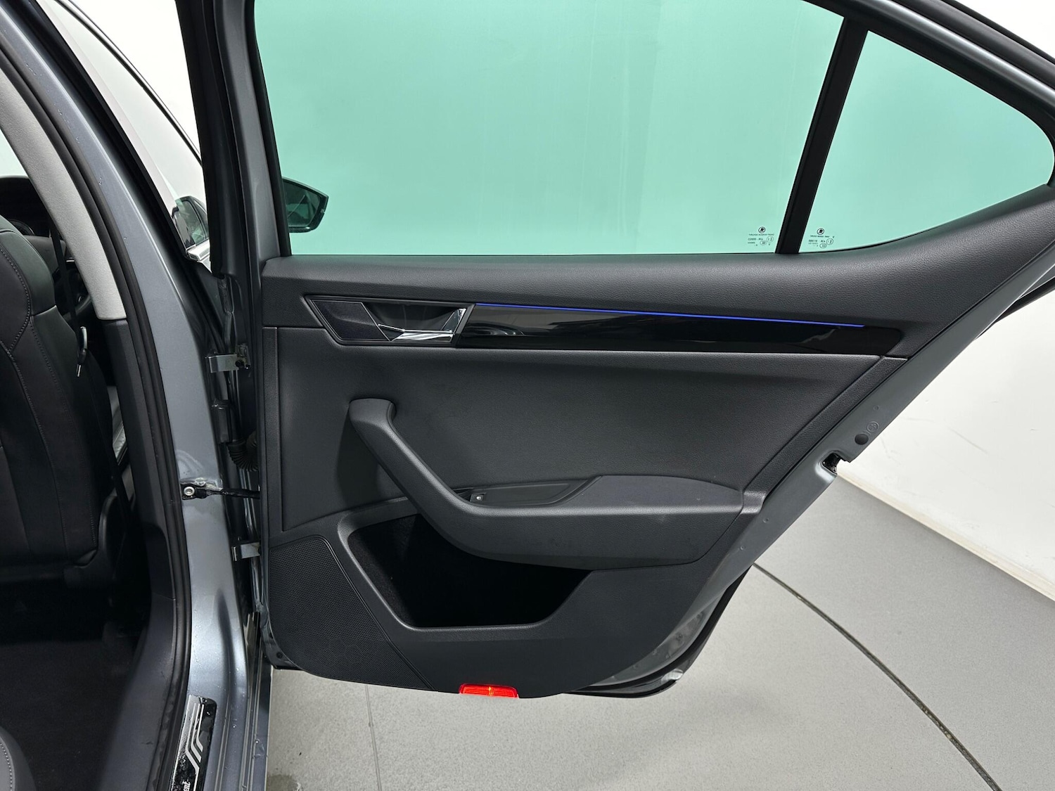 Used Skoda Superb 2019 for sale - 77132070: Photo 43